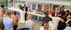Prof. Dr. Martin Kümmel, einer der Sprecher der neuen Graduiertenschule, bei der Eröffnungsrede