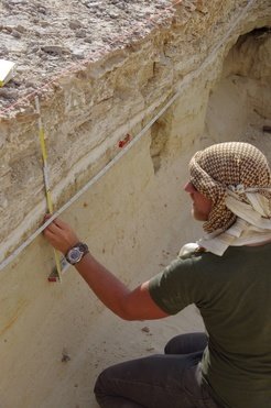 Palaeodeserts scientists are examining changes in environments through time by sampling palaeolake sequences.