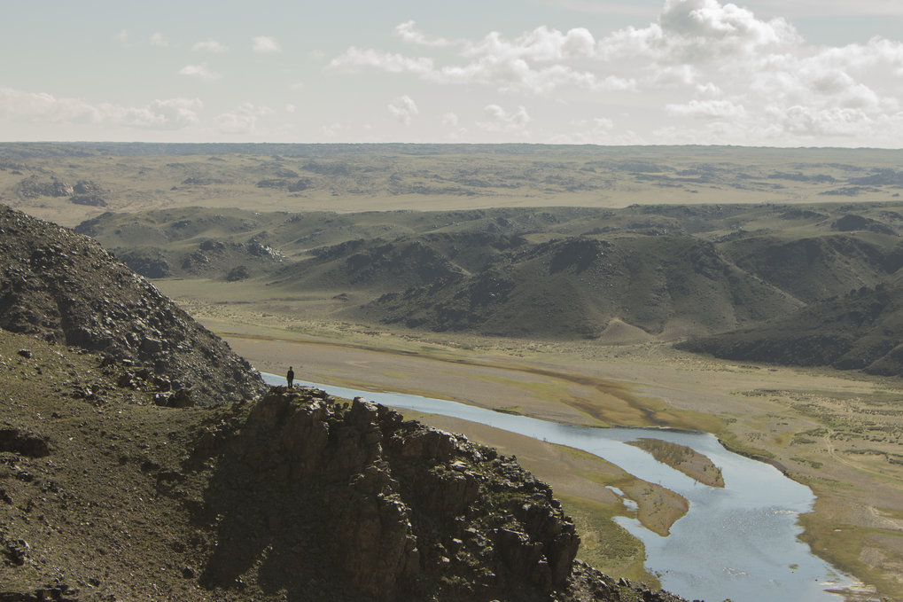 Zavkhan River Valley in Mongolia. Rivers would have guided migration routes, but also would have been major barriers.