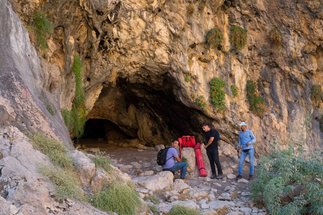 The Palaeolithic Archaeology of Pebdeh Cave, Iran