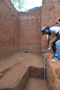 Excavation of Bundala site in Sri Lanka’s Southern Province