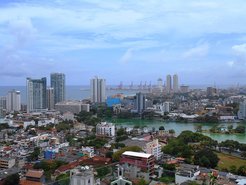 Fast fünf Millionen Menschen leben innerhalb von Colombo auf Sri Lanka - ein eindrucksvolles Beispiel, wie urbane Bebauung und tropische Landschaften interagieren.