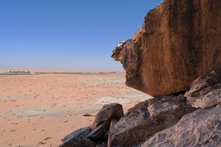 Population Dynamics and Climatic Changes in the Holocene Prehistory of Saudi Arabia